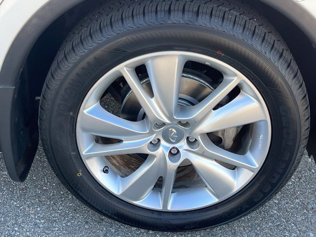 Used 2012 INFINITI FX35 2WD w/ Premium Pkg image 29