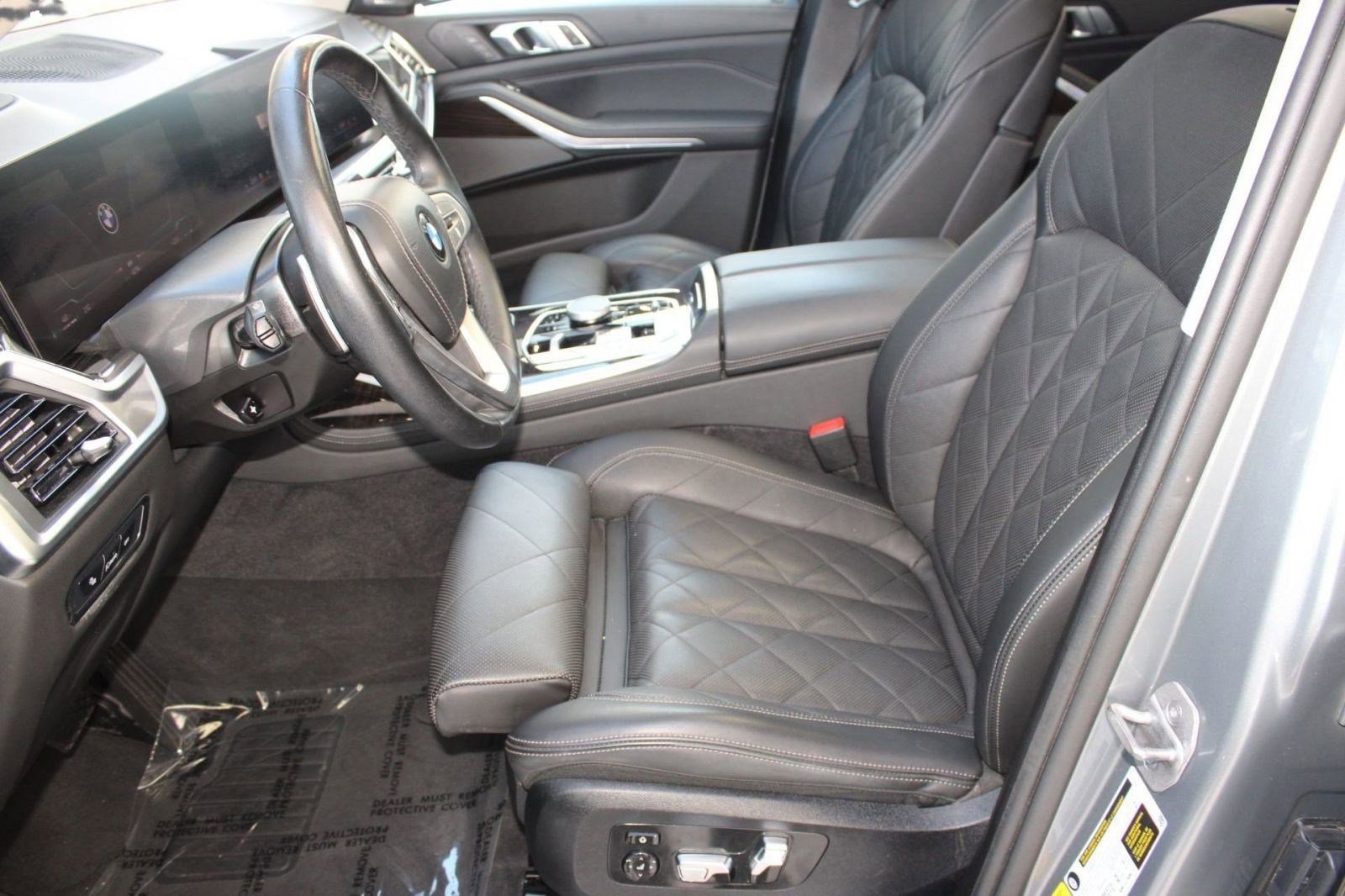 Used 2024 BMW X7 xDrive40i image 5