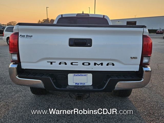 Used 2019 Toyota Tacoma TRD Off-Road image 10
