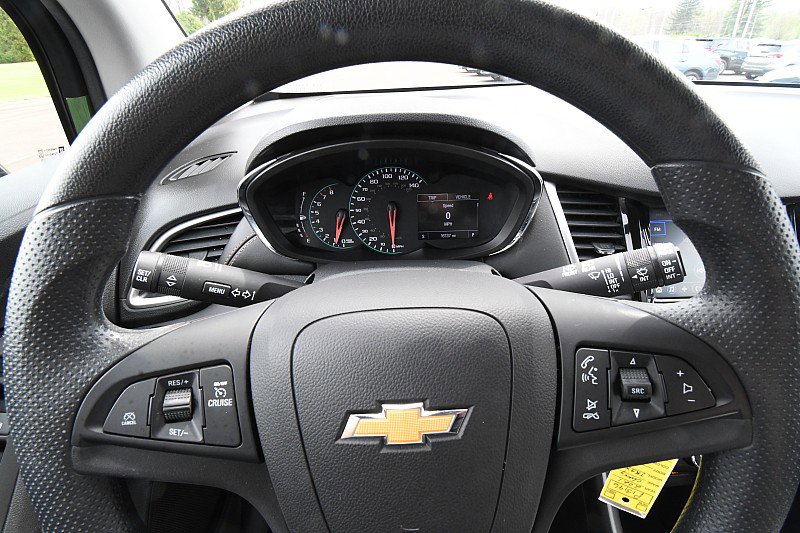 Used 2021 Chevrolet Trax LT FWD image 16