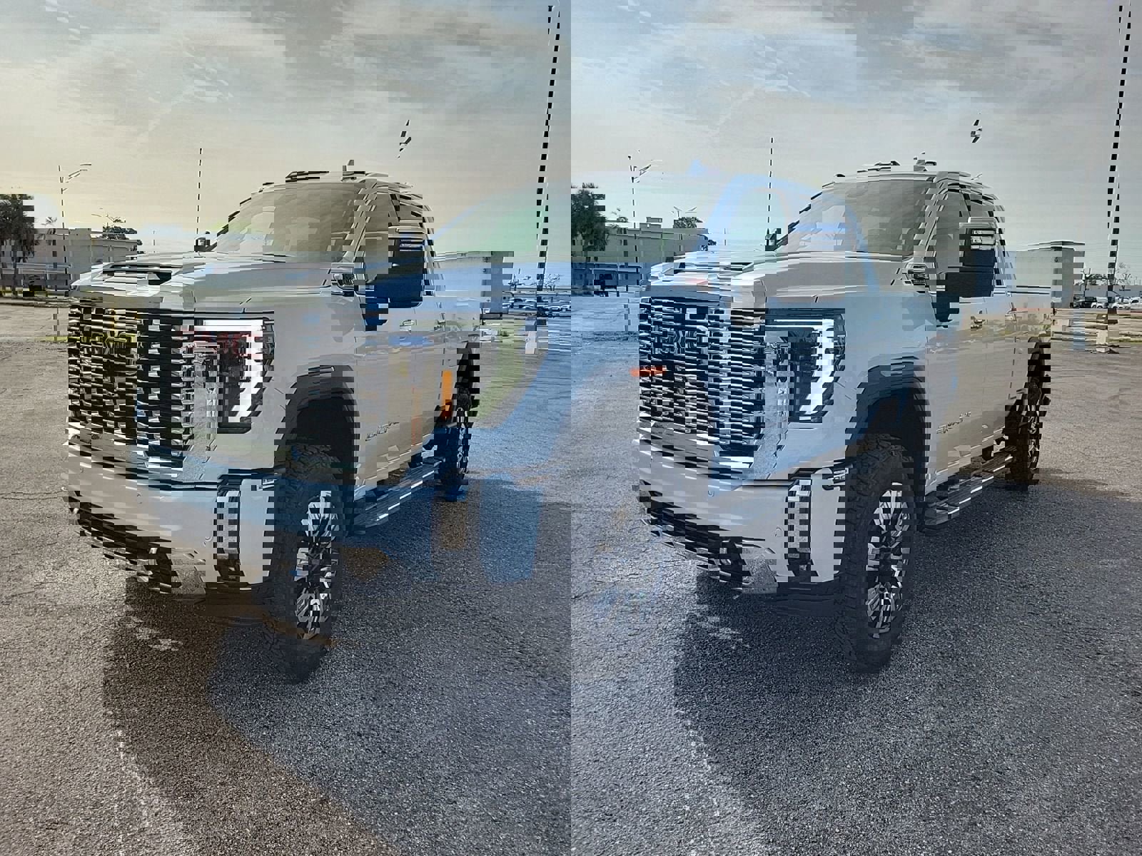 New 2026 GMC Sierra 2500 Denali w/ Denali Reserve Package video 2