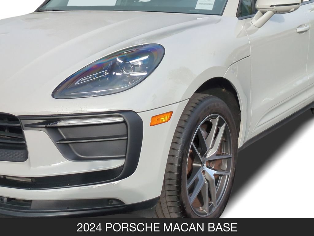 Used 2024 Porsche Macan AWD/4WD image 10