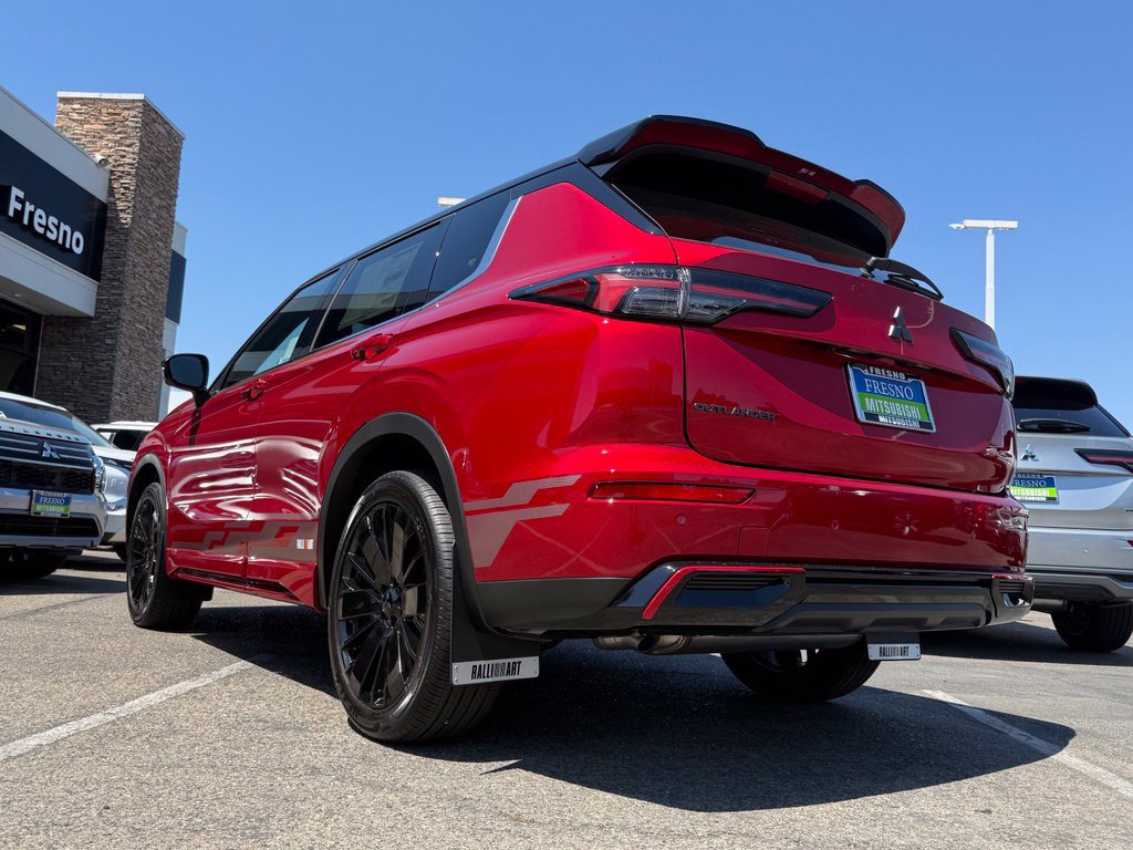 New 2026 Mitsubishi Outlander AWD image 11