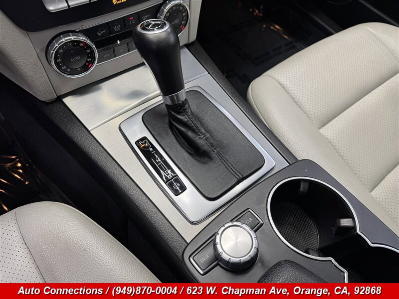 Used 2012 Mercedes-Benz C 250 Sedan image 15