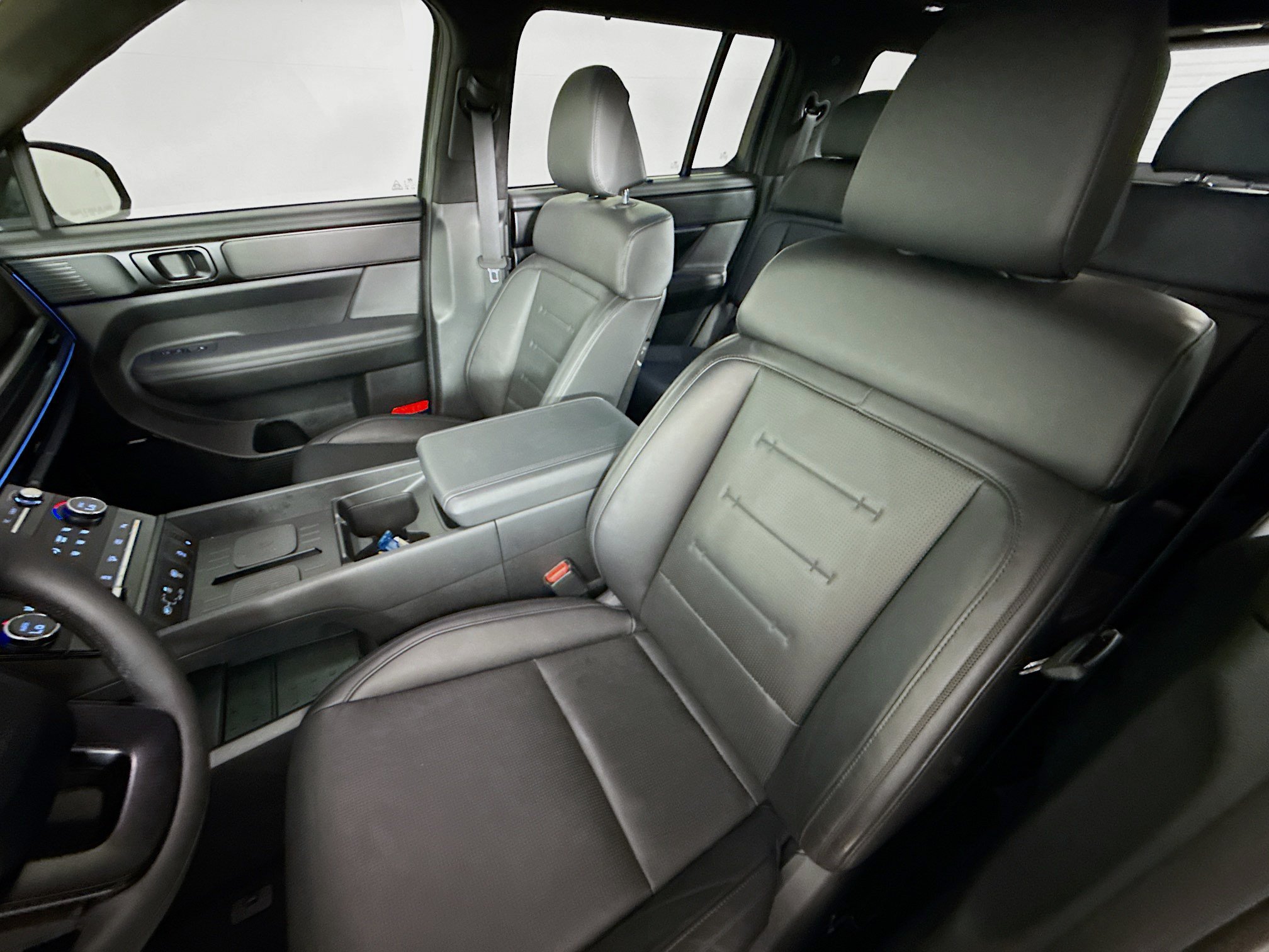 Used 2024 Hyundai Santa Fe Calligraphy FWD image 26