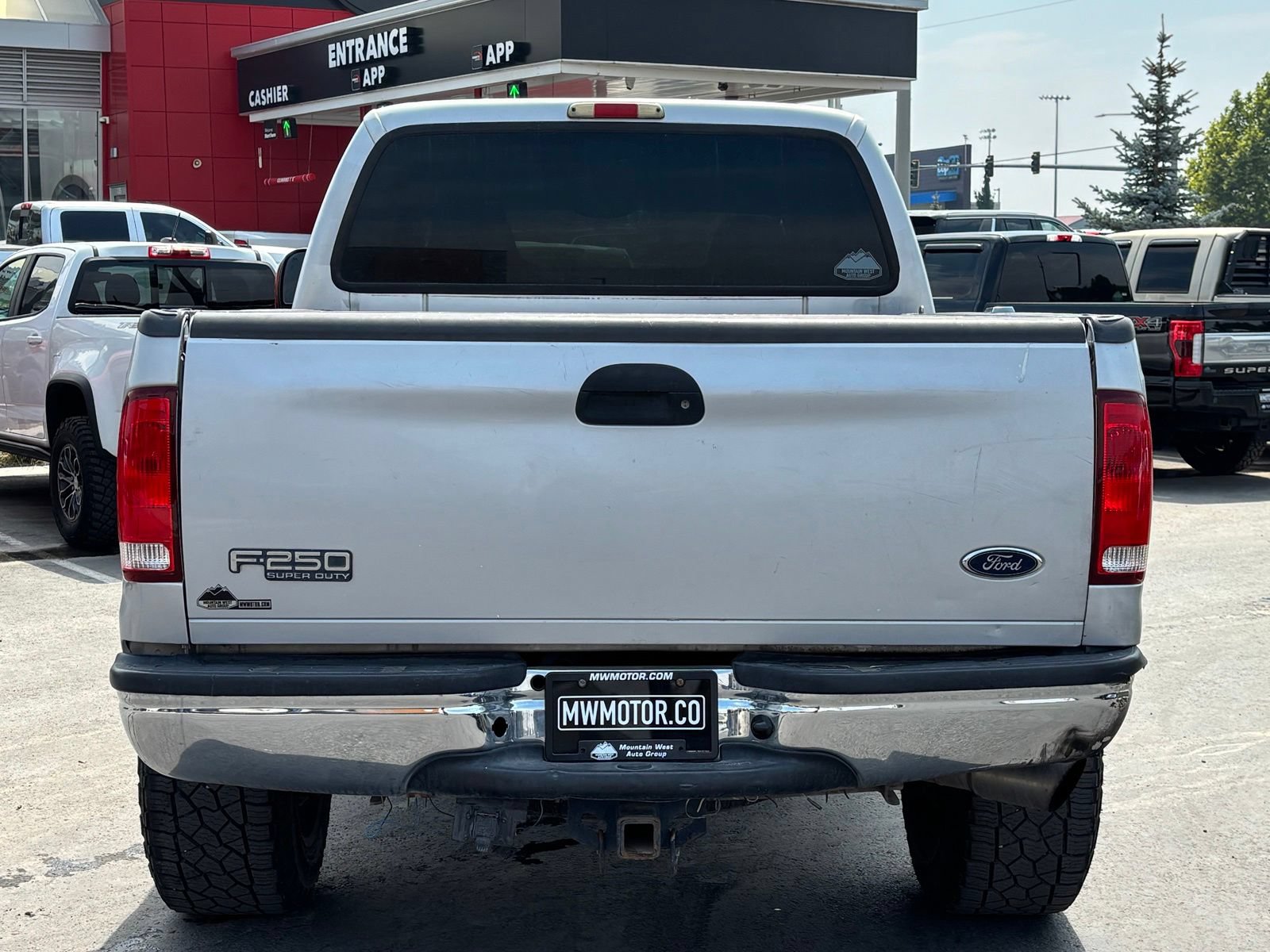 Used 2003 Ford F250 XLT AWD/4WD image 9