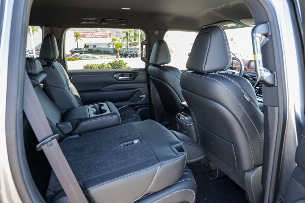New 2026 Nissan Armada PRO-4X AWD/4WD image 24