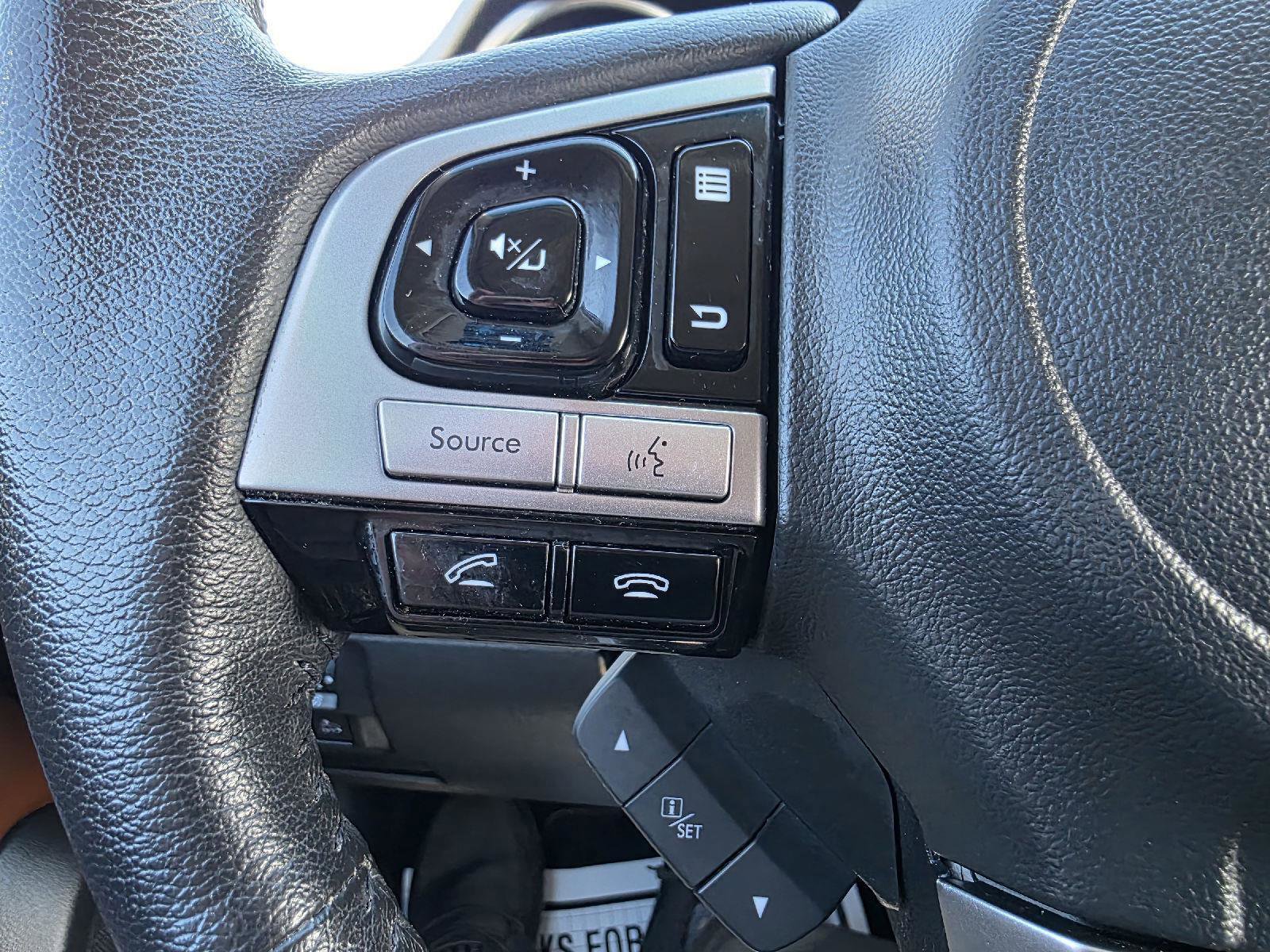 Used 2017 Subaru Outback 3.6R Touring image 16