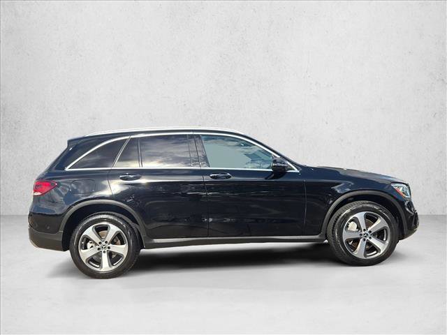 Certified 2022 Mercedes-Benz GLC 300 image 4