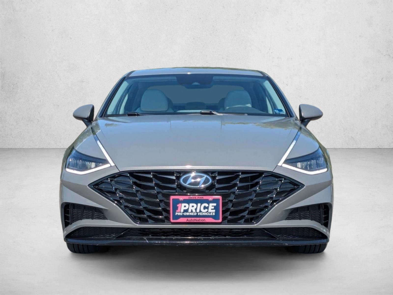 Used 2022 Hyundai Sonata SEL w/ Preferred Accessory Package FWD video 2