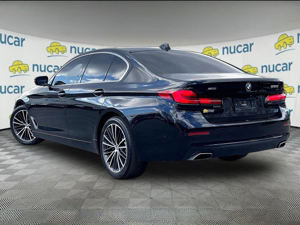 Used 2021 BMW 530i xDrive w/ Convenience Package AWD/4WD image 4