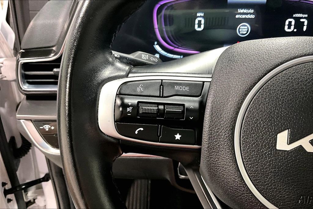 Used 2024 Kia Sportage EX image 23