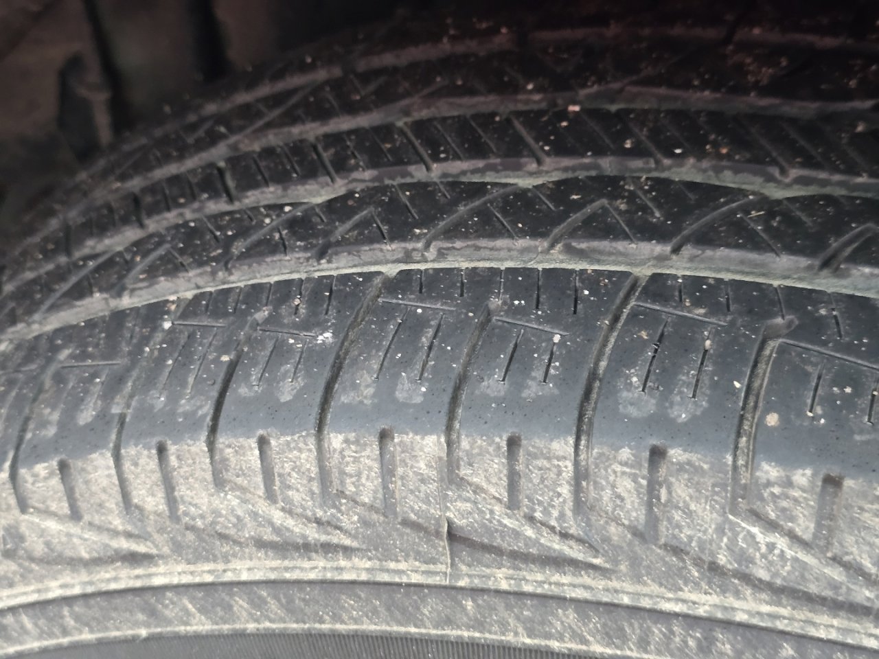 Used 2019 Toyota RAV4 LE image 21