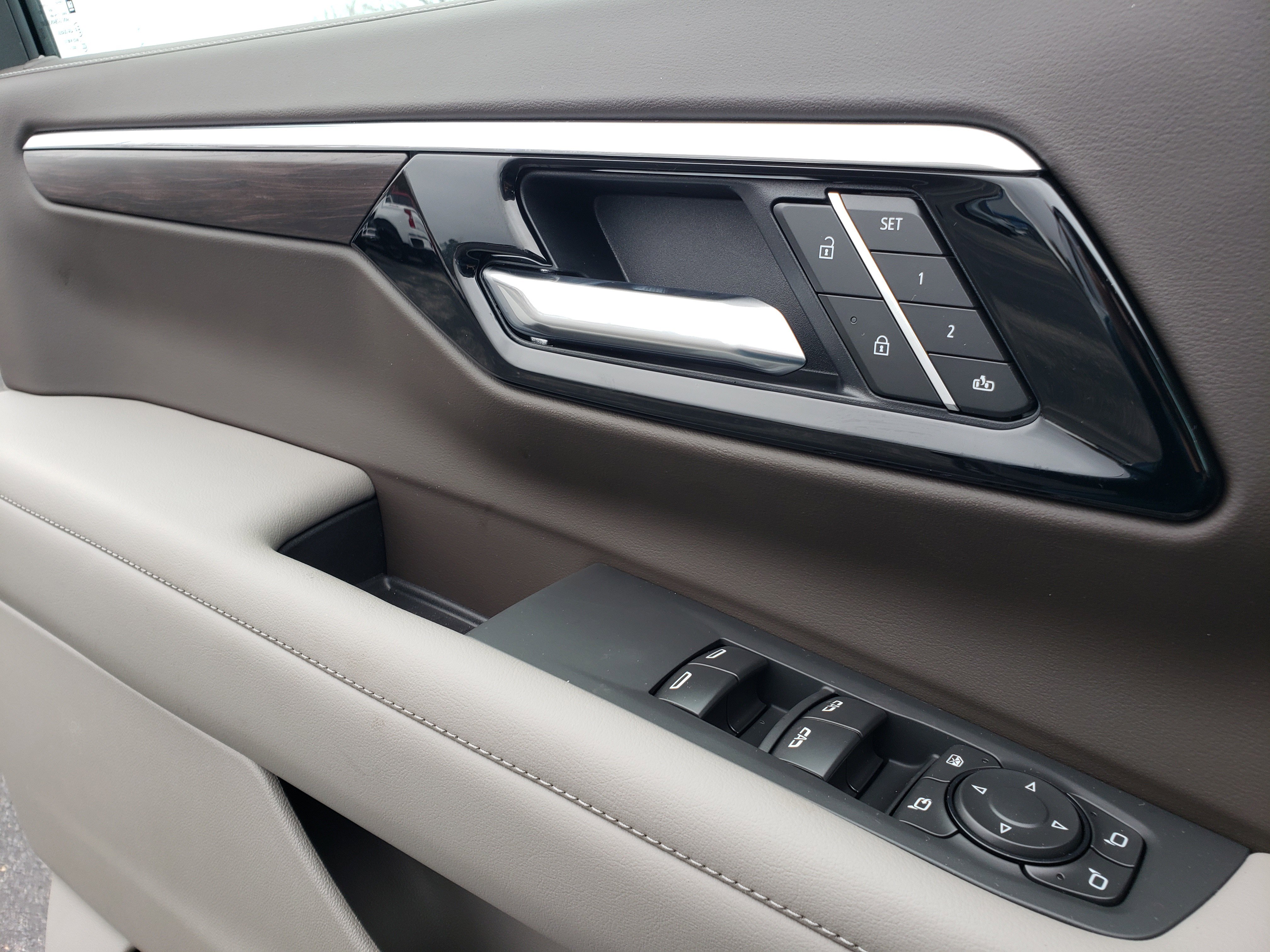 New 2026 Chevrolet Tahoe LT w/ Comfort Package image 15