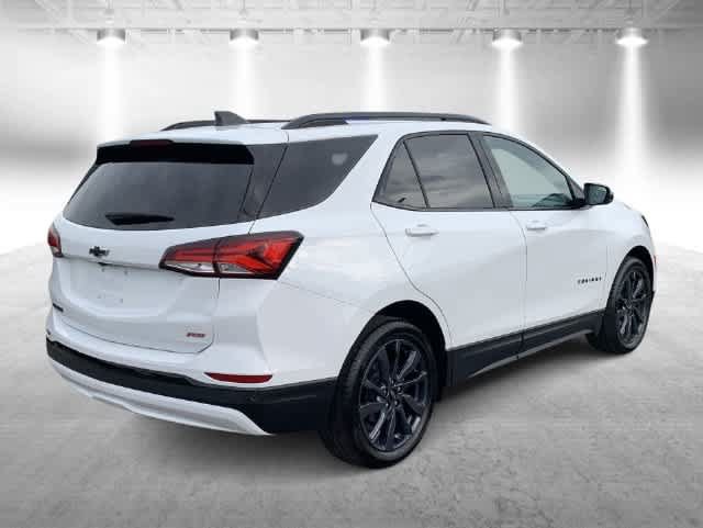 Used 2024 Chevrolet Equinox RS FWD image 8