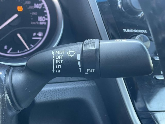 Used 2019 Toyota Camry SE FWD image 27
