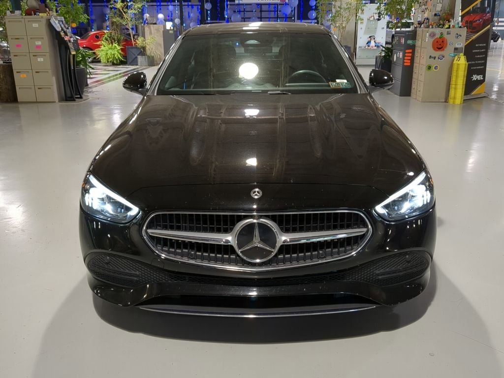 Used 2023 Mercedes-Benz C 300 4MATIC Sedan image 3