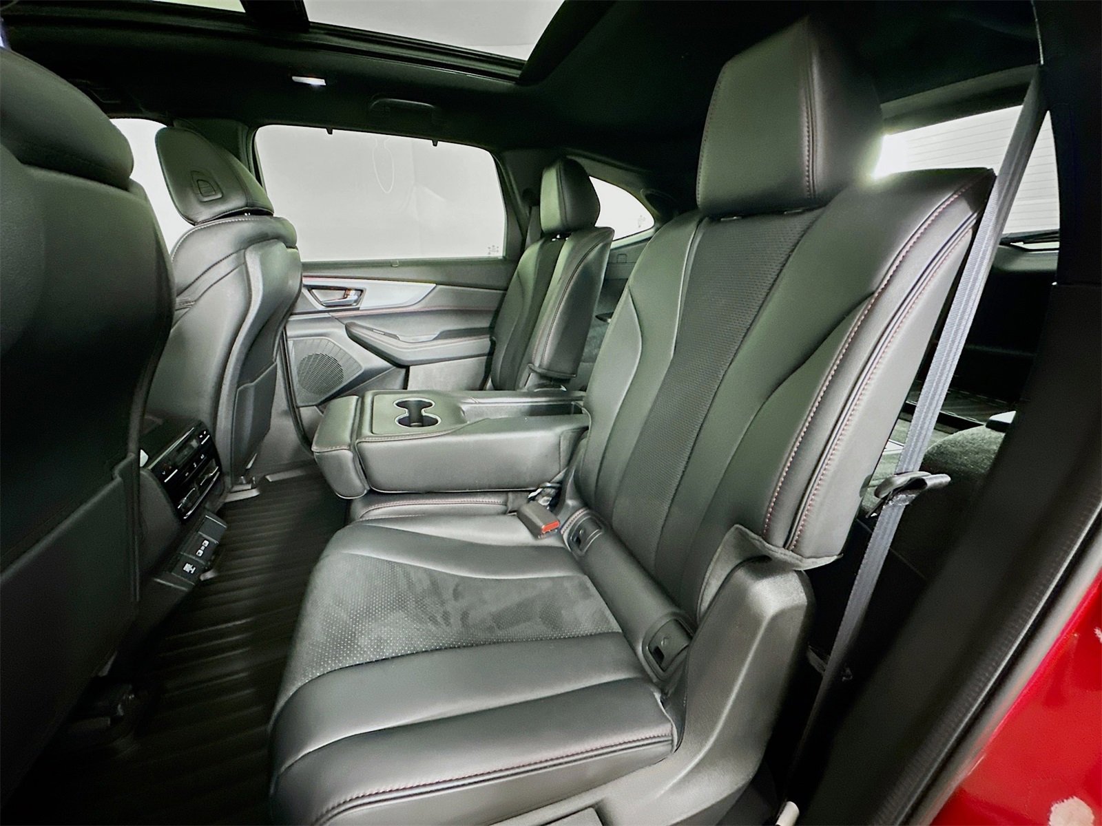 Used 2023 Acura MDX A-Spec image 26