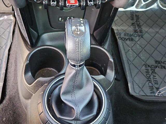 Used 2016 MINI Cooper S image 12