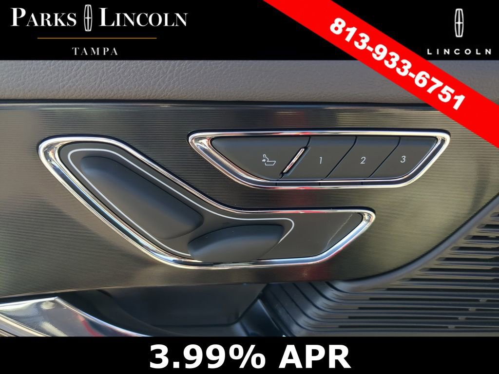 Certified 2022 Lincoln Corsair FWD w/ Equipment Group 101A image 18