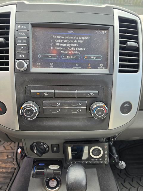 Used 2021 Nissan Frontier SV w/ SV Utility Package AWD/4WD image 16