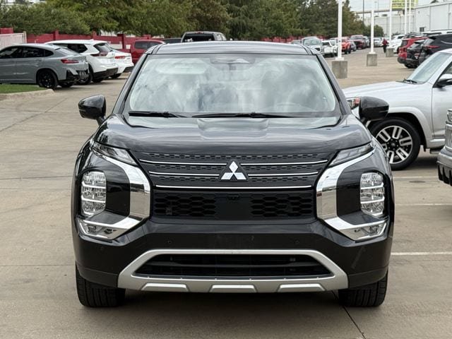 Used 2024 Mitsubishi Outlander SE FWD image 8