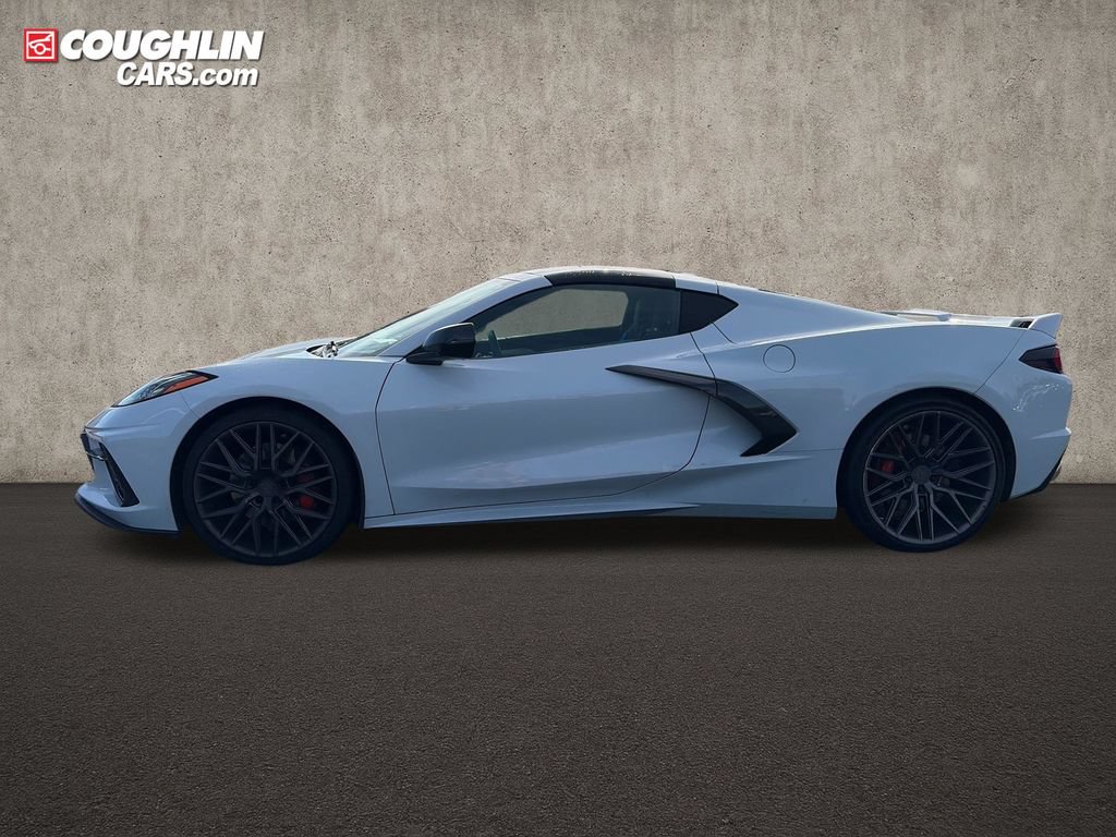 Used 2021 Chevrolet Corvette Stingray Premium Cpe w/ Z51 Performance Package RWD image 5