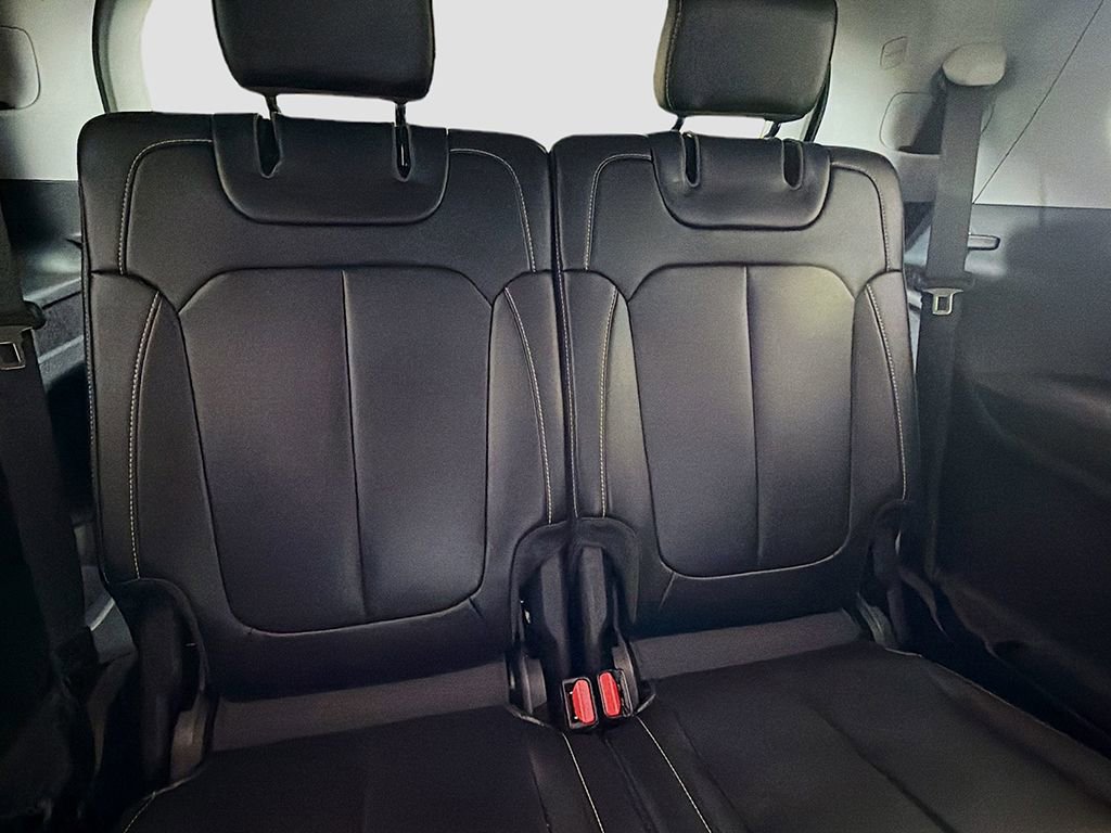 Used 2021 Jeep Grand Cherokee L Limited image 30