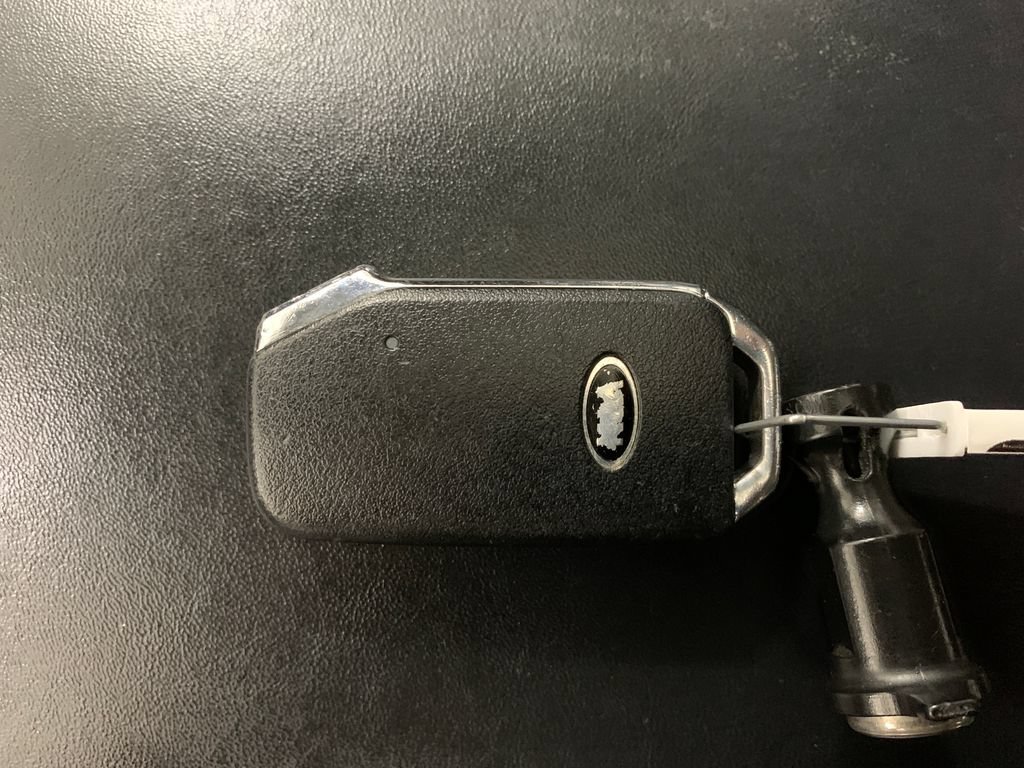 Used 2020 Kia Telluride S AWD/4WD image 34