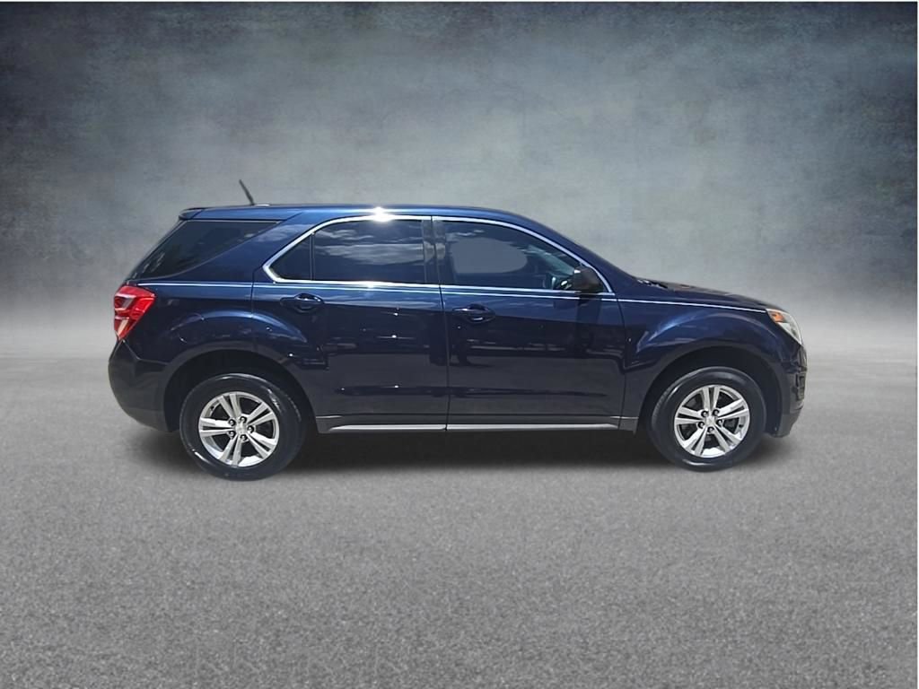 Used 2017 Chevrolet Equinox LS FWD image 3