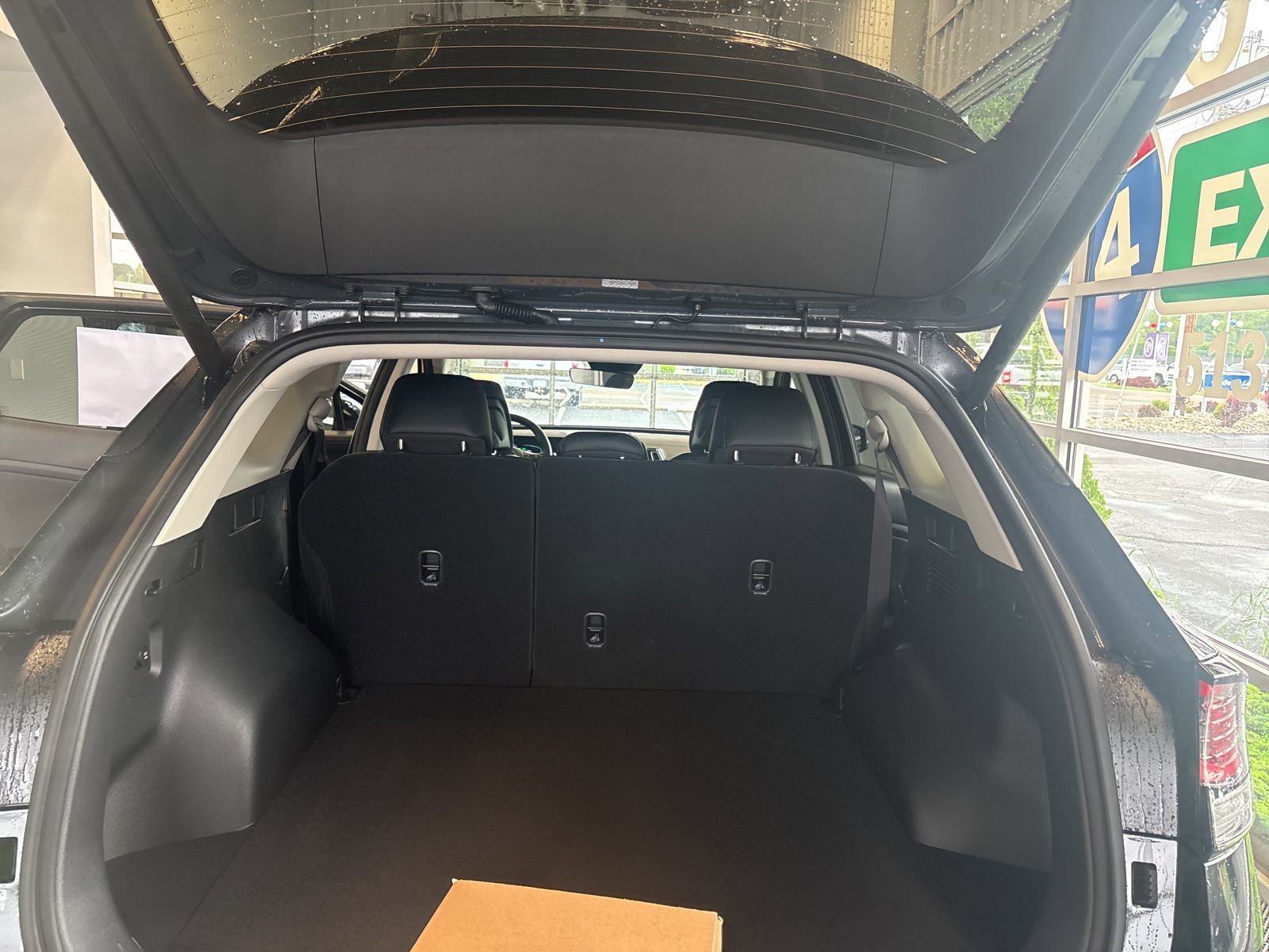 New 2025 Kia Sportage EX w/ EX Premium Package image 11