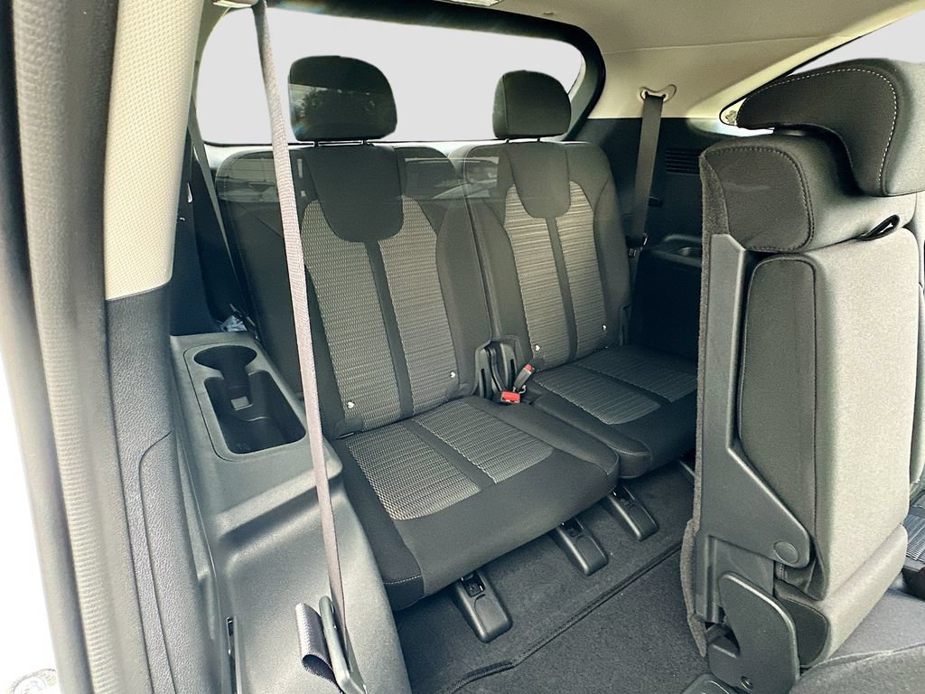 New 2026 Kia Sorento LX FWD image 24