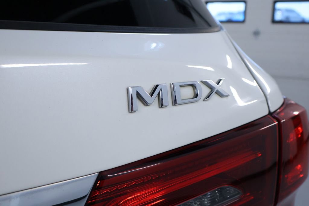 Used 2018 Acura MDX w/ Technology & Entertainment image 10