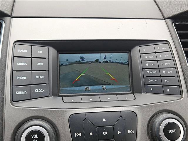Used 2016 Ford Taurus SEL FWD image 13
