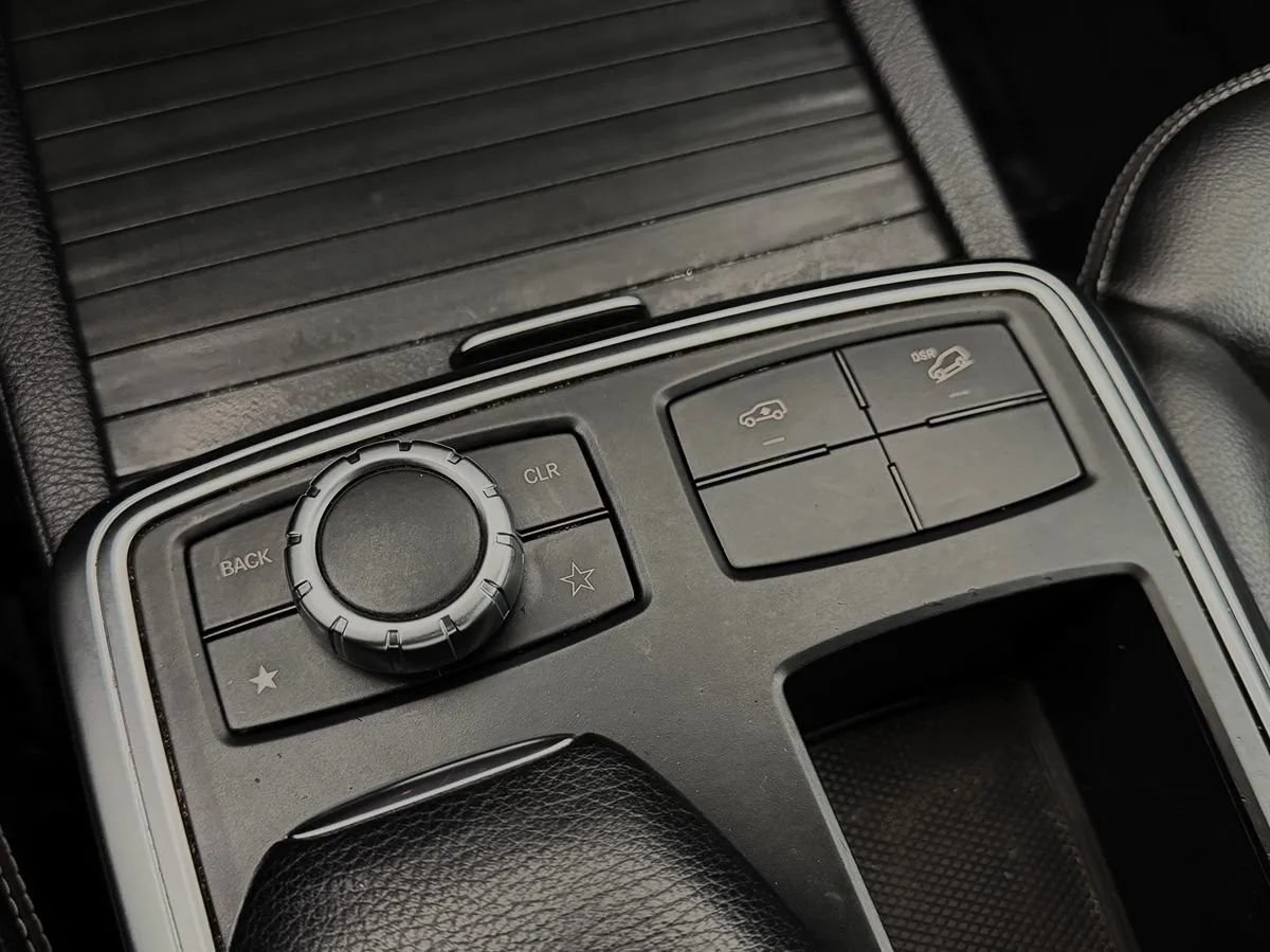 Used 2014 Mercedes-Benz GL 450 4MATIC image 25