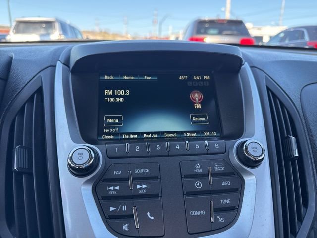 Used 2017 Chevrolet Equinox LS image 23