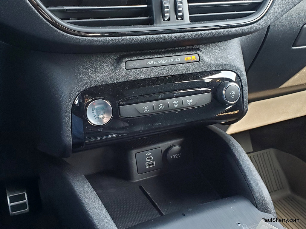 Used 2024 Ford Escape ST-Line w/ Tech Pack #1 image 33