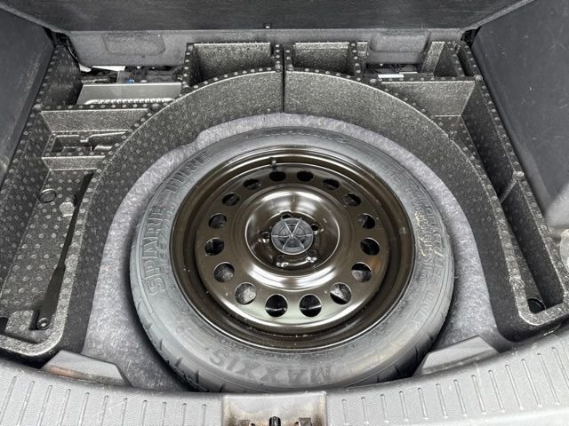 Used 2018 Ford Escape Titanium AWD/4WD image 15