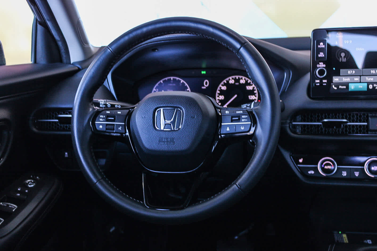 Certified 2023 Honda HR-V EX-L image 15