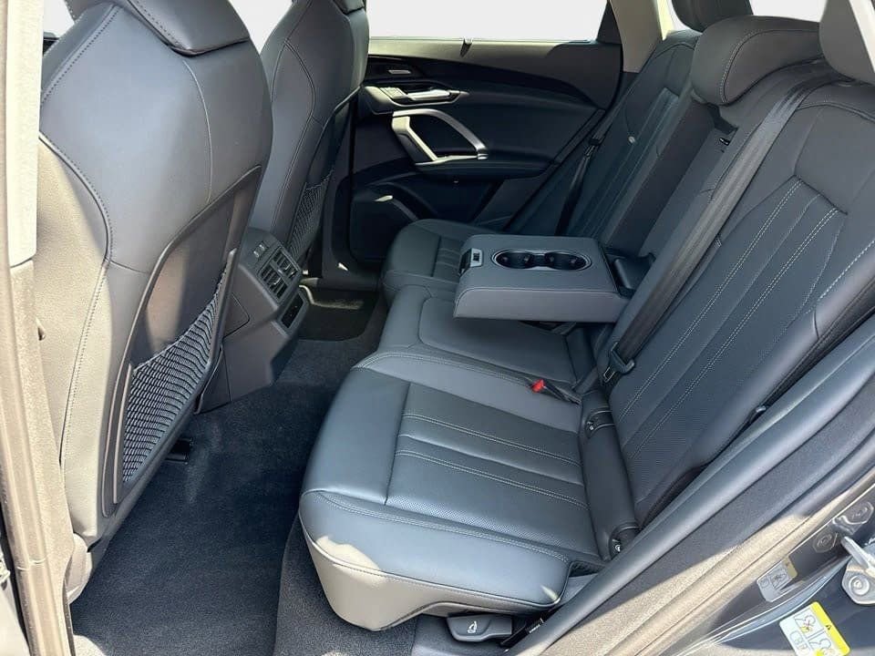 Certified 2025 Audi Q5 Premium Plus w/ Premium Plus AWD/4WD image 12