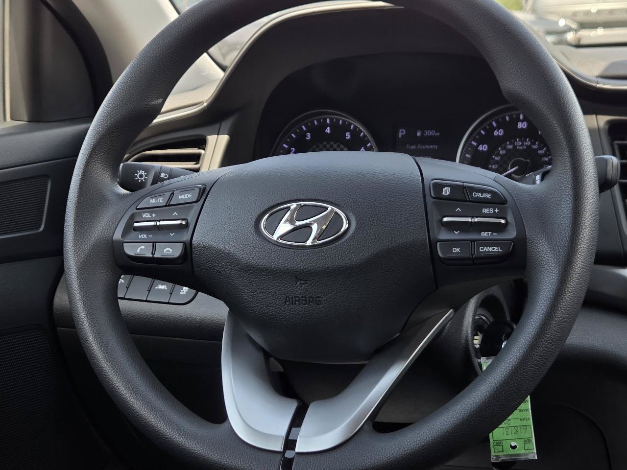 Used 2020 Hyundai Elantra SE w/ Cargo Package (C1) FWD image 27