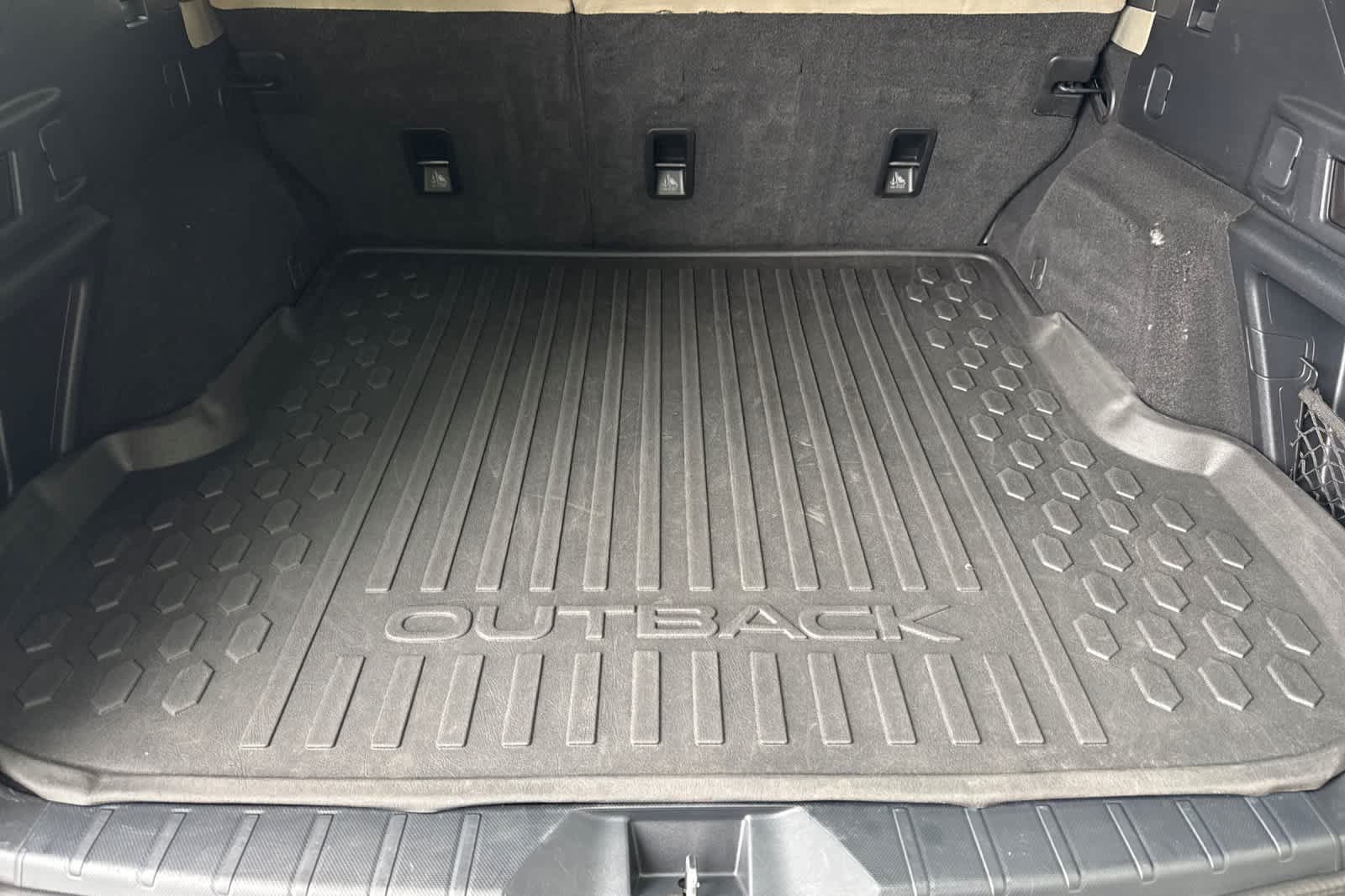 Used 2020 Subaru Outback Premium AWD/4WD image 15