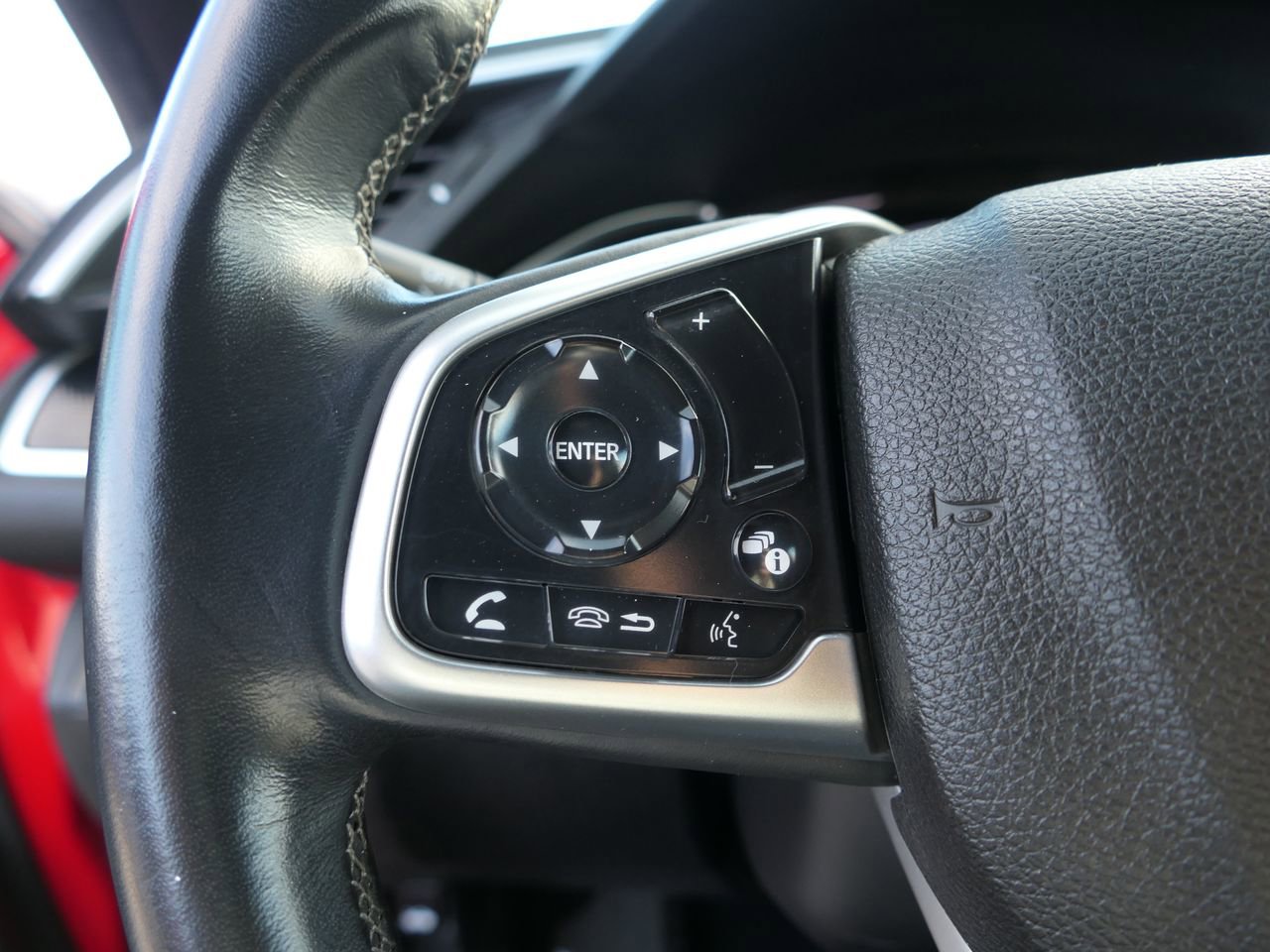 Used 2019 Honda Civic Sport image 14