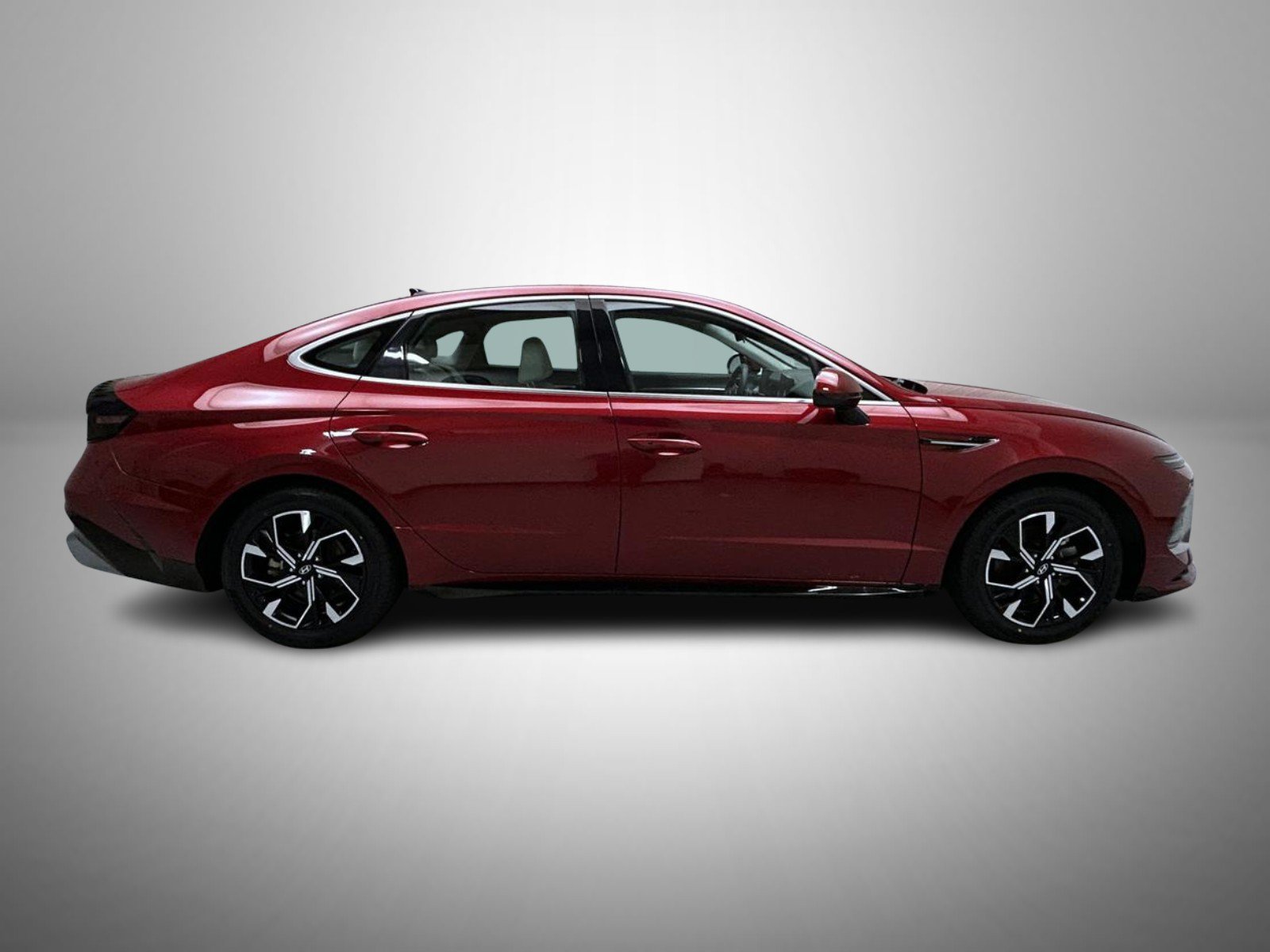 Used 2025 Hyundai Sonata SEL FWD image 4