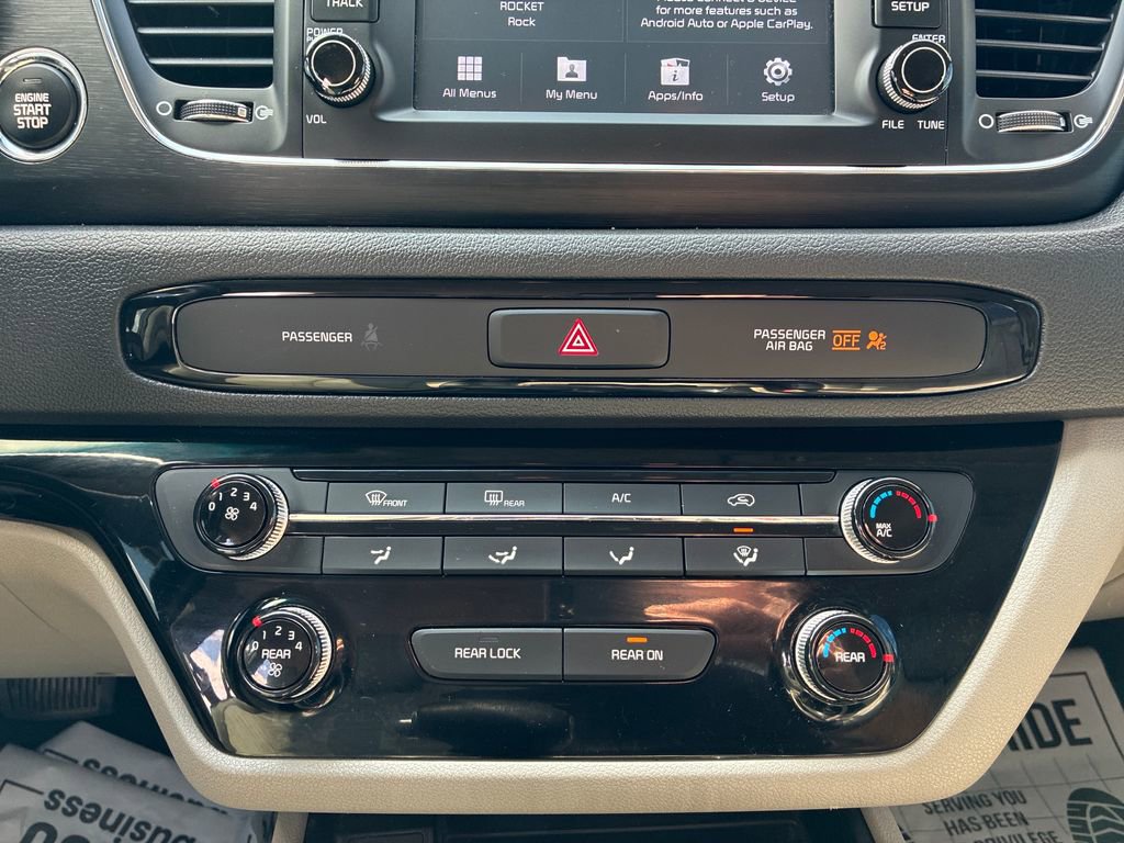 Used 2019 Kia Sedona EX image 27