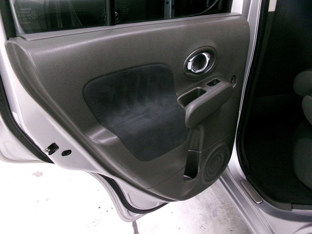 Used 2010 Nissan Cube 1.8 S w/ Interior Illumination Pkg FWD image 23