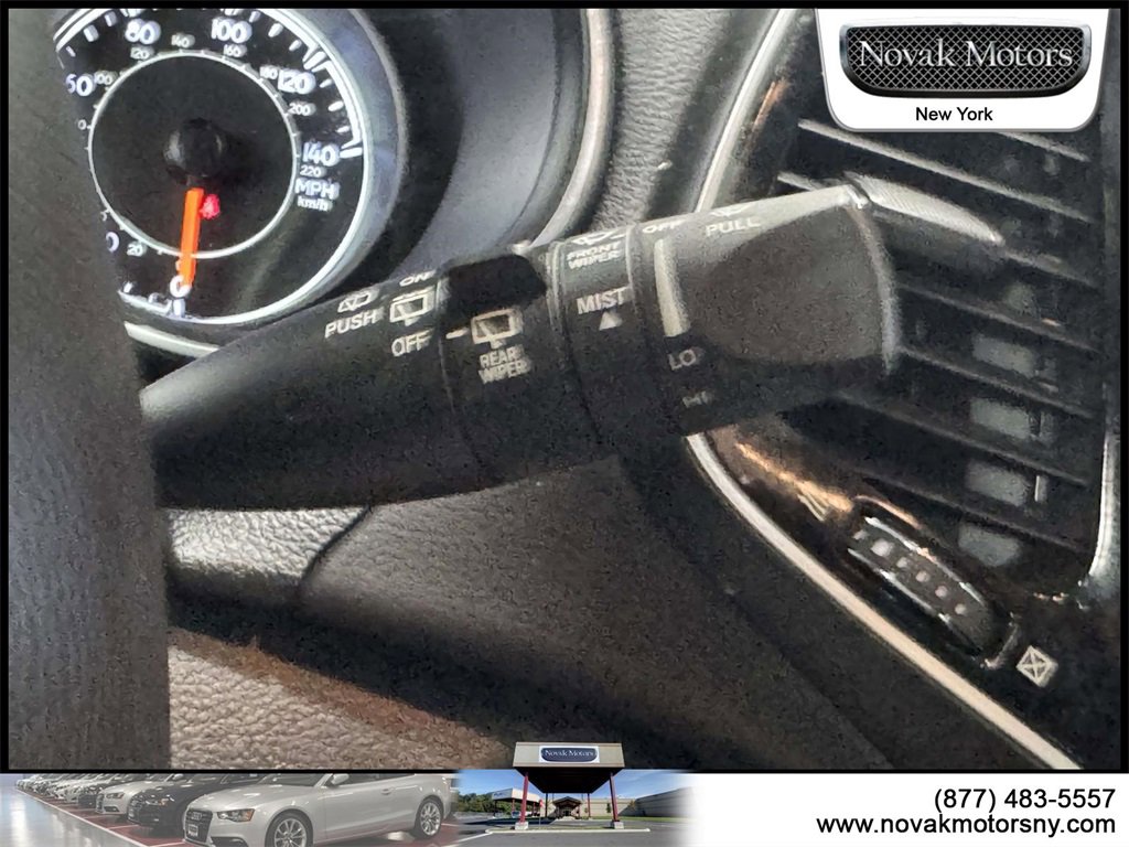 Used 2022 Jeep Cherokee Limited image 17