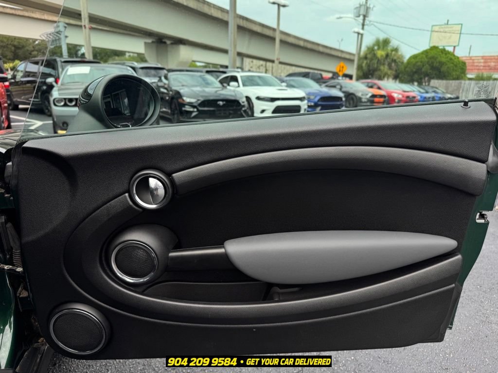Used 2011 MINI Cooper Clubman FWD image 24