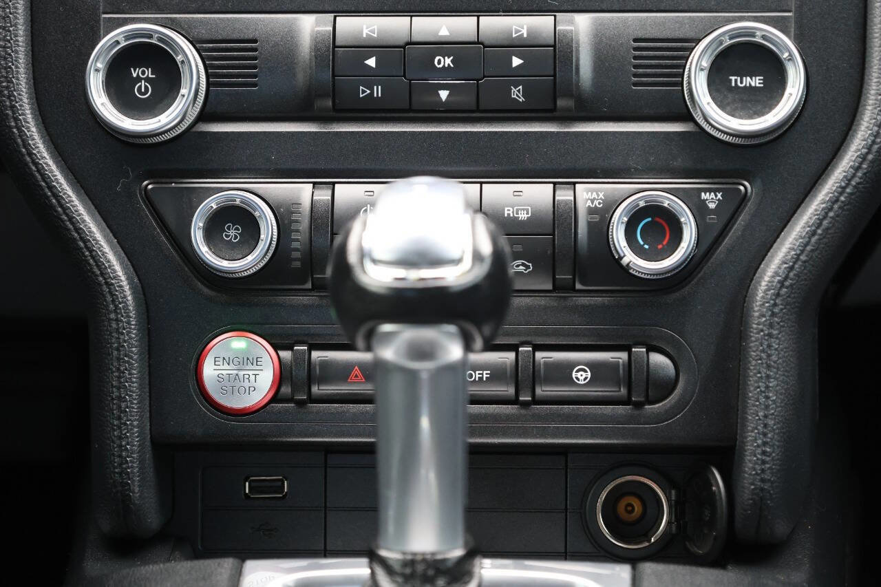 Used 2019 Ford Mustang GT image 19