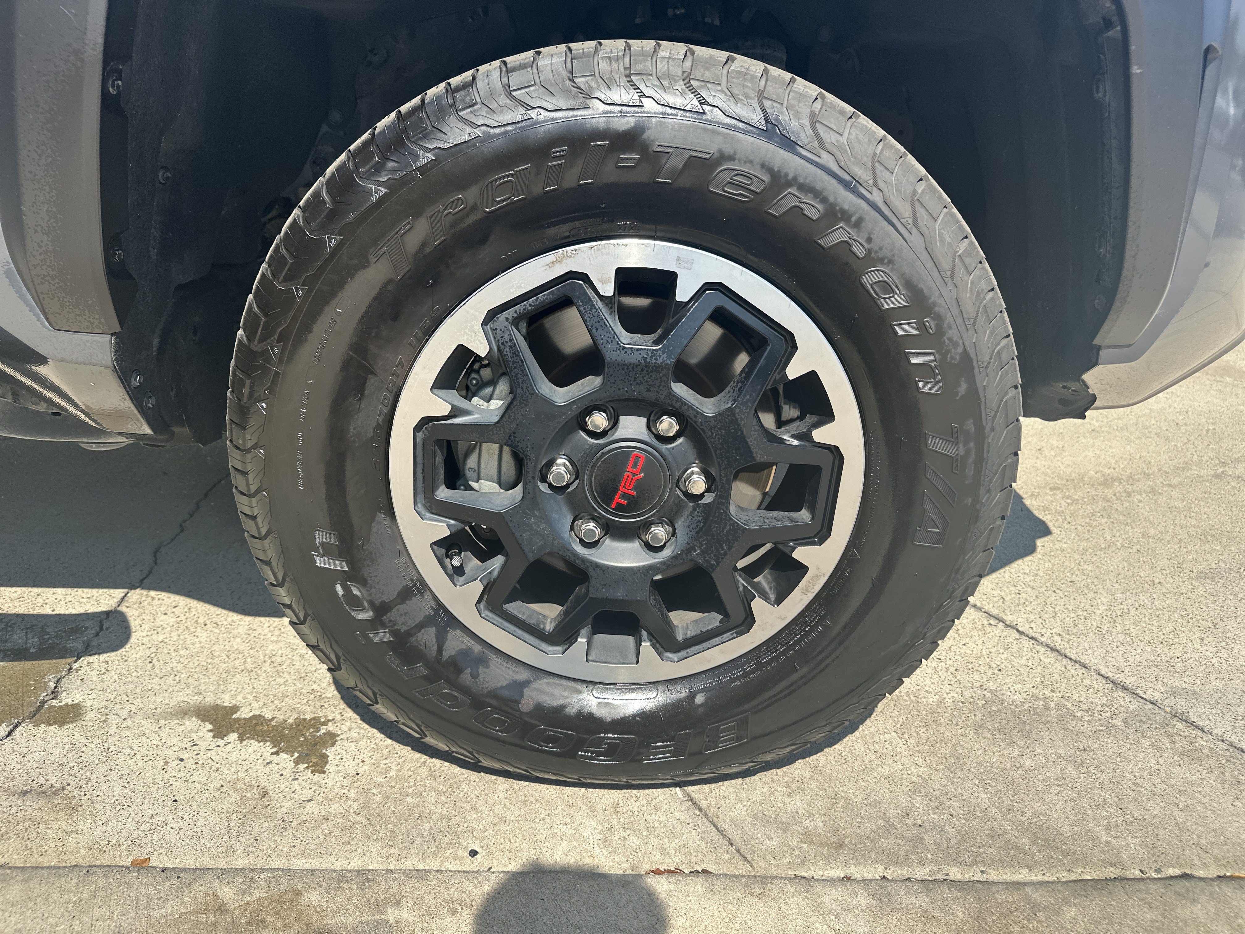 Used 2025 Toyota Tacoma TRD Off-Road w/ TRD Off Road Upgrade Package AWD/4WD image 36